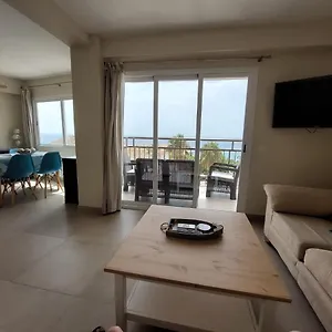 Apartment Frente Al Mar En La Torrecilla, Nerja
